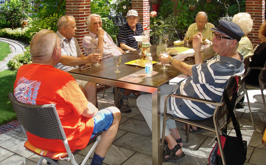 06 Der andere Gästetisch