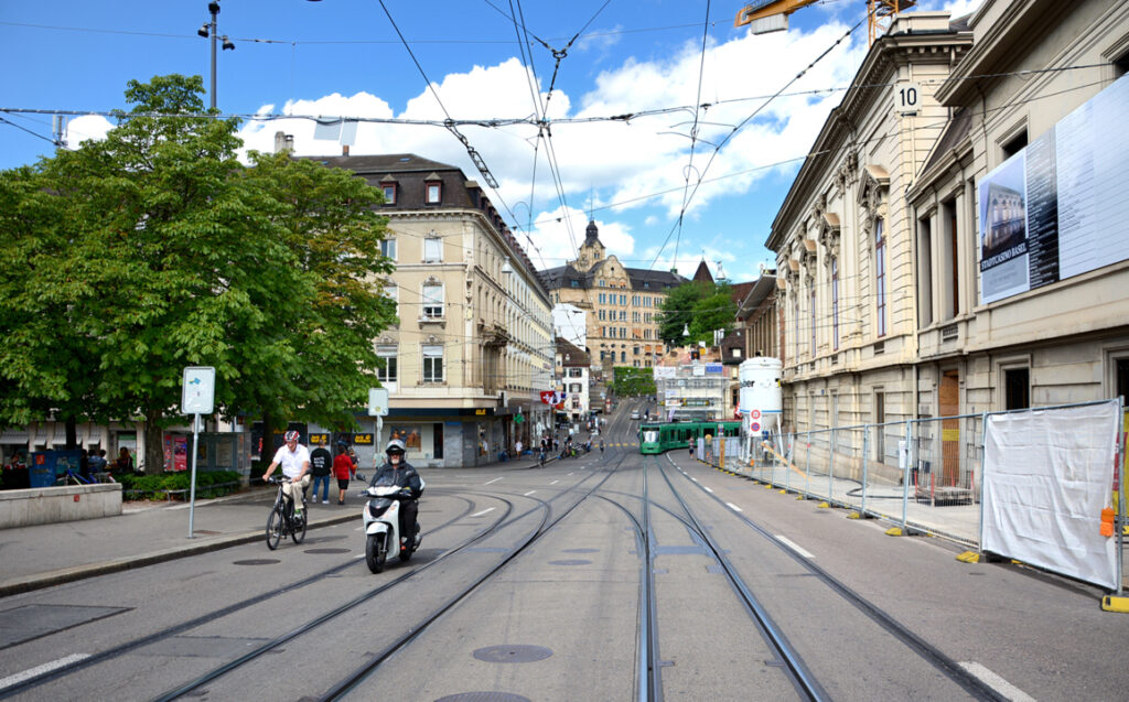 09 Weiter Richtung Barfüsserplatz