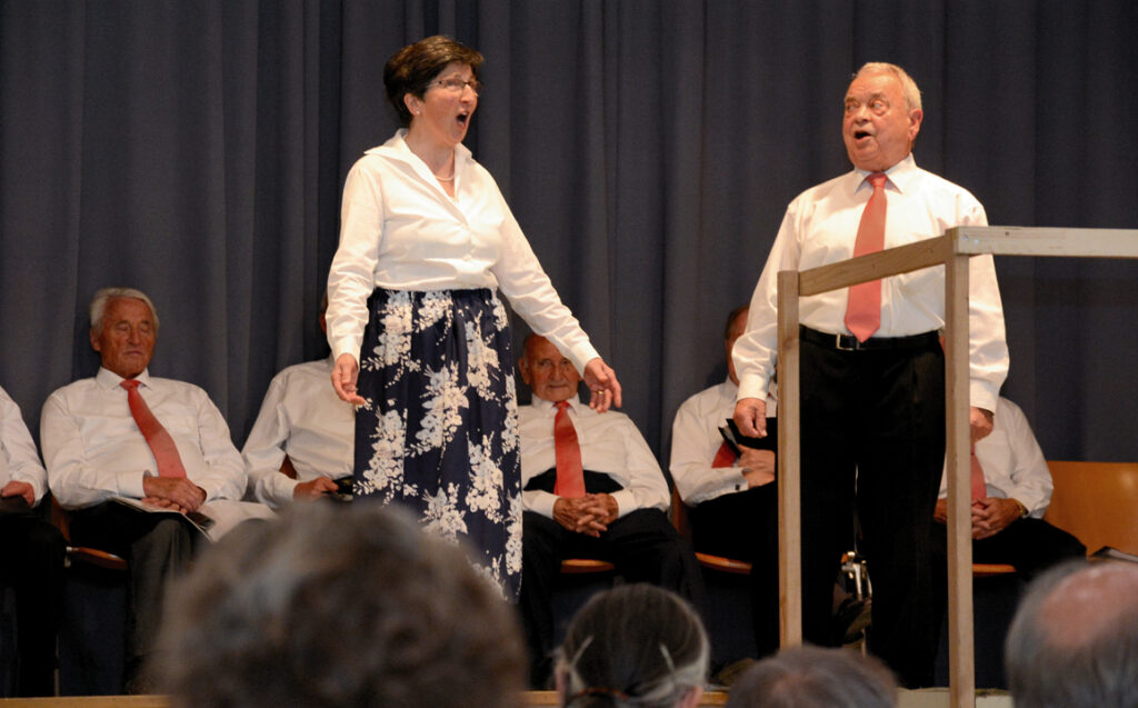 13 Zwischeneinlage, Margret mit Rolf und Albertina