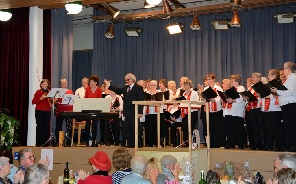 17 Schlussapplaus für die Musikbegleitung