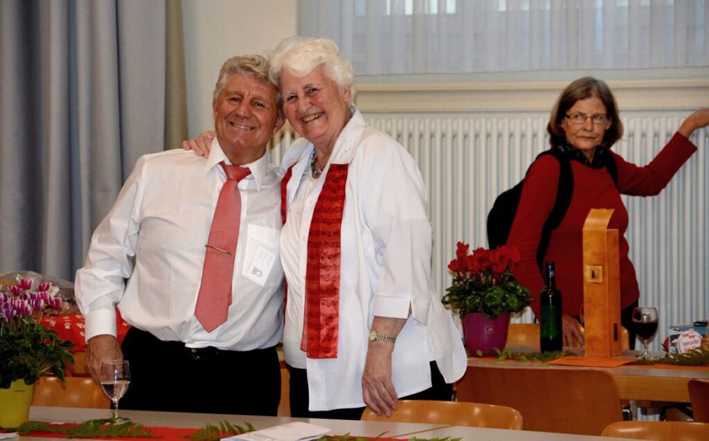 22 Glückliche Gesichter nach der Aufführung