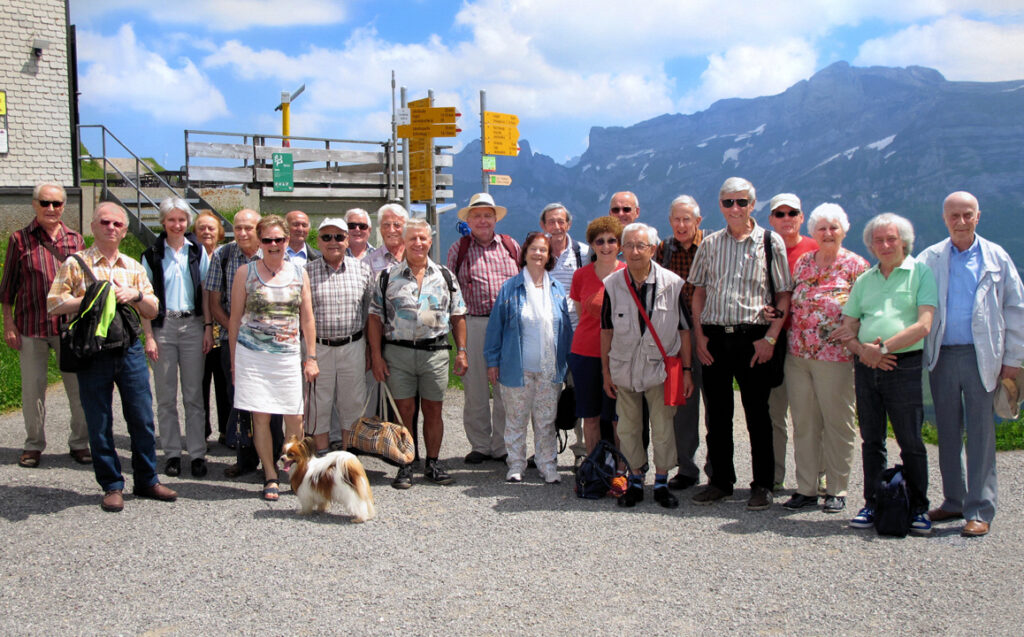 23 Gruppenfoto auch mal mit unserem Fotografen