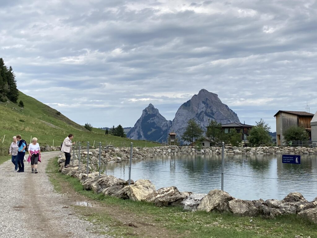 Verdauungsmarsch ums Stoos-Seeli